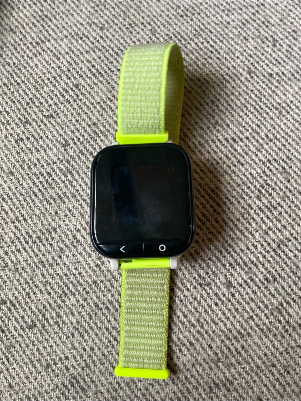 Neon Green Kids Smartwatch - Verizon Gizmo